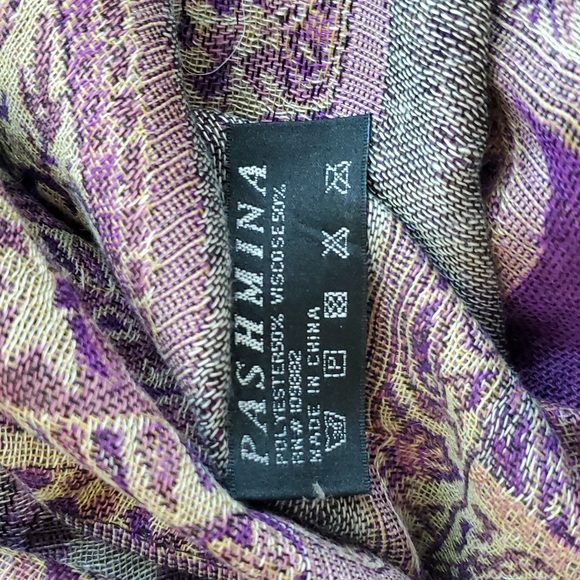 Pashmina Schawl Scarf Wrap Floral Paisley Design w Tassels Purple Beige - Picture 3 of 6